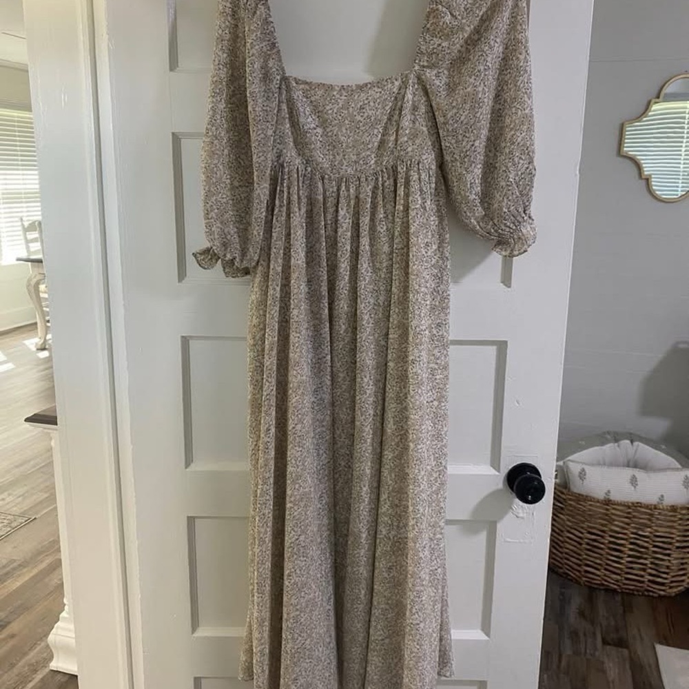 Worth collective dress size small